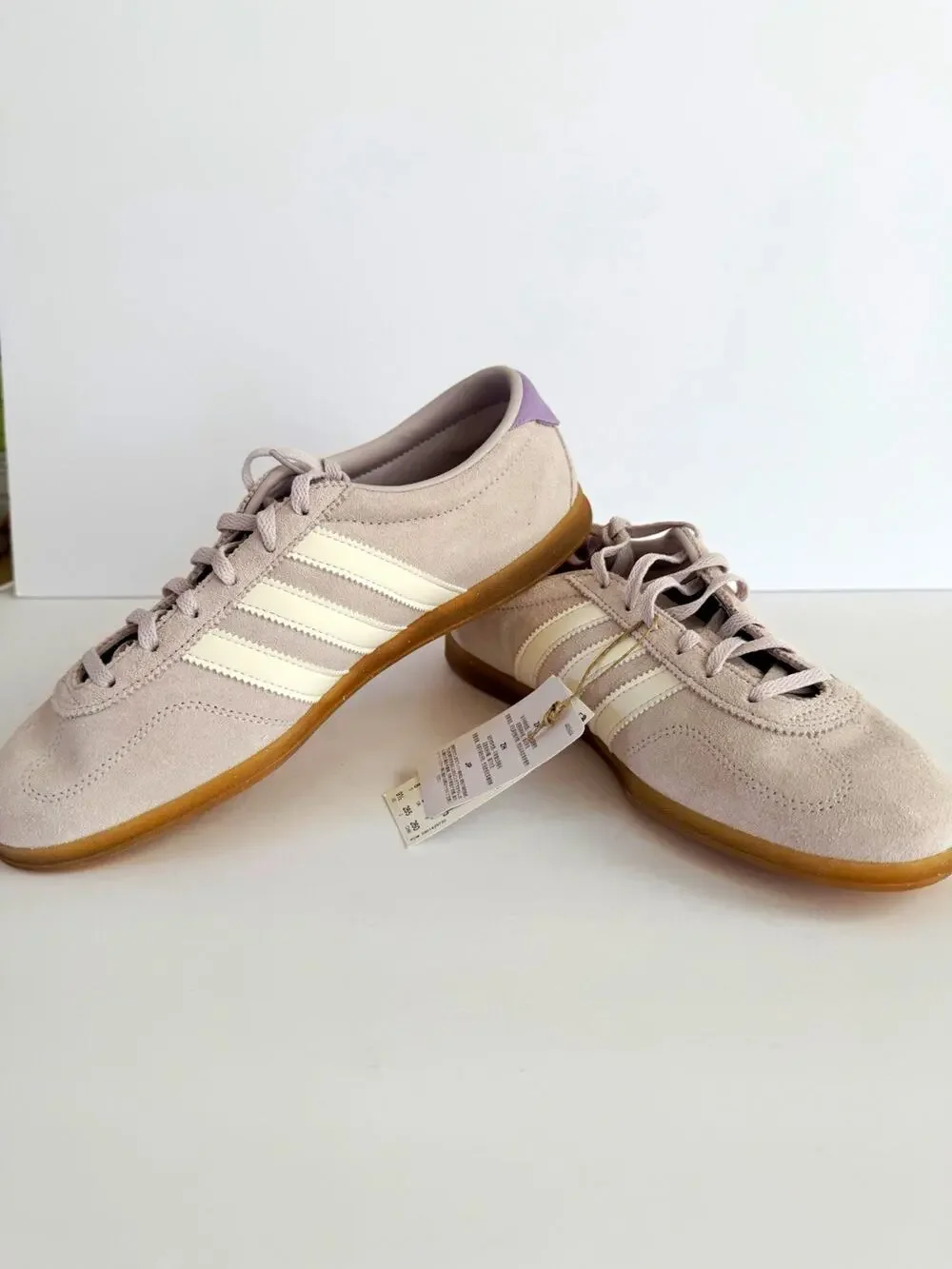 adidas Gazelle Lo Pro Suede Low Top Lace Up Sneakers White/Purple US 9W